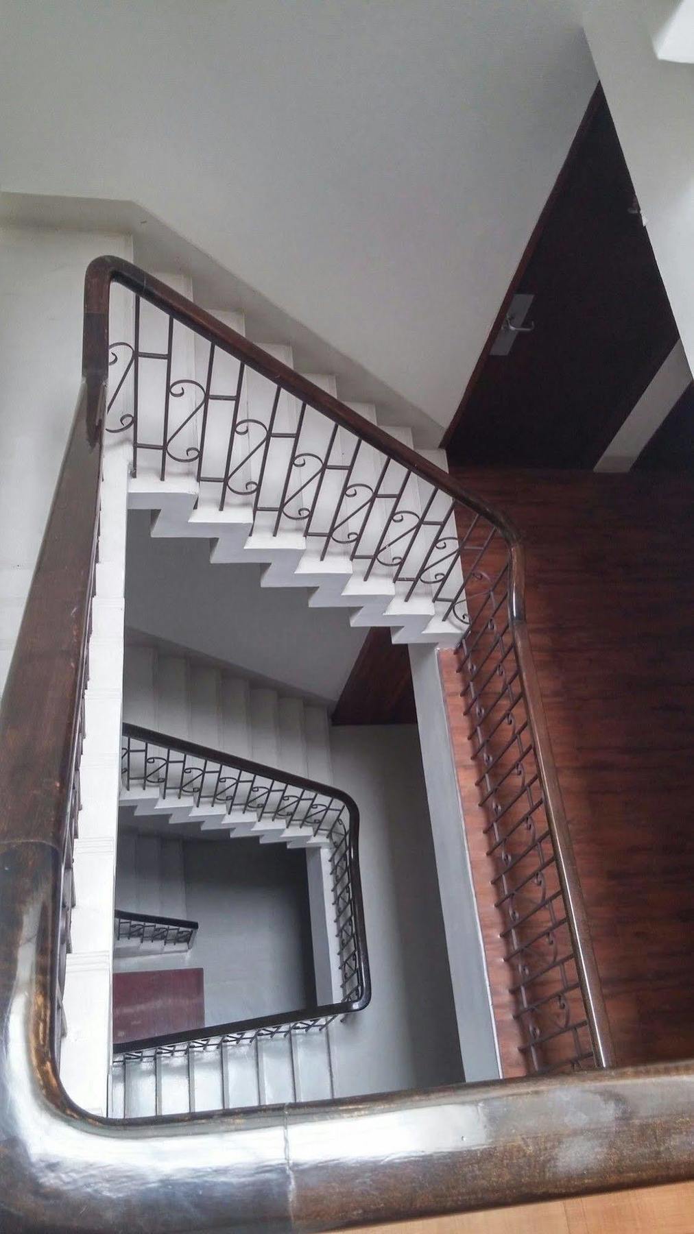 At One Inn Hualampong Bangkok Zewnętrze zdjęcie